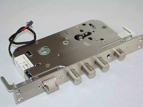 秀英24小时上门开锁公司